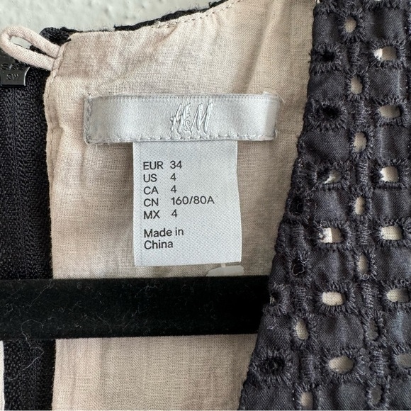 H&M Black Sleeveless Eyelet Dress - Size 4 - Picture 4 of 7